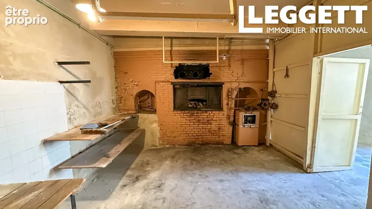 Ancienne boulangerie de 180 m² avec 4 chambres, garage en pierre et jardin clos au cœur de Sos - photo 8