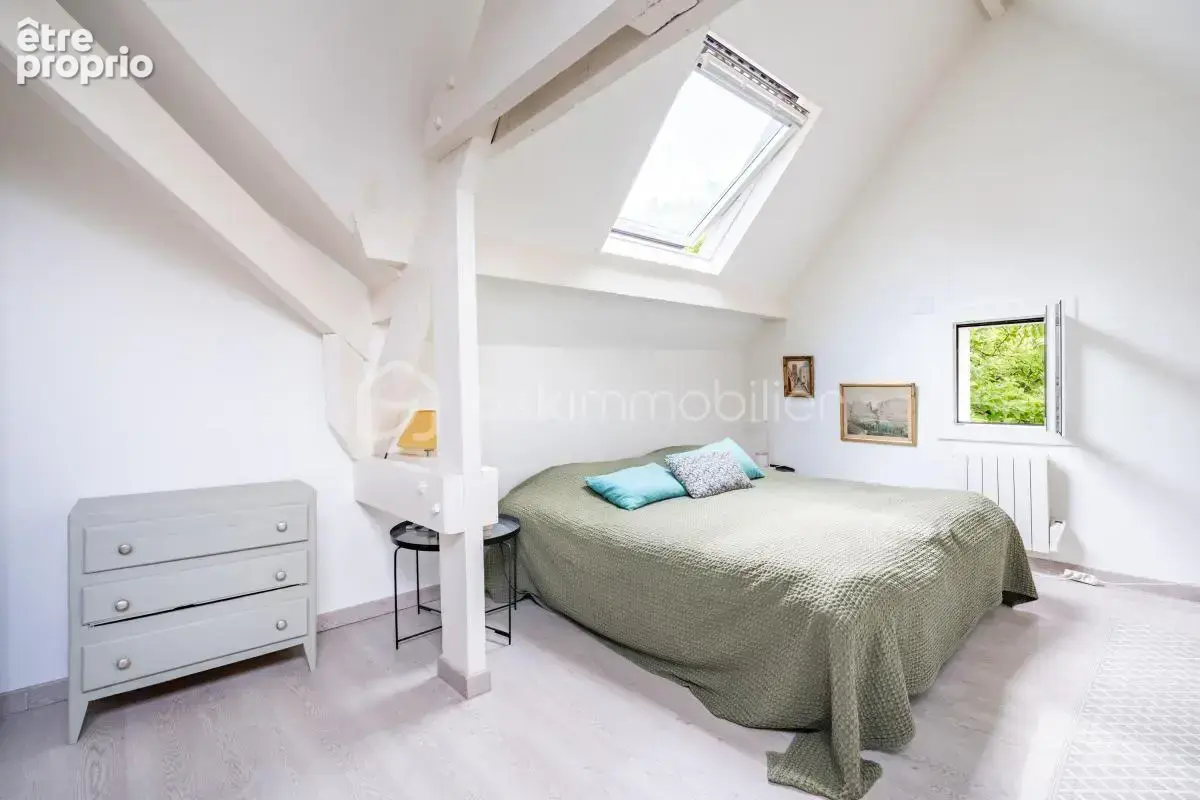 Maison familiale de 150m2 - Quartier résidentiel recherché à Vaucresson - photo 9