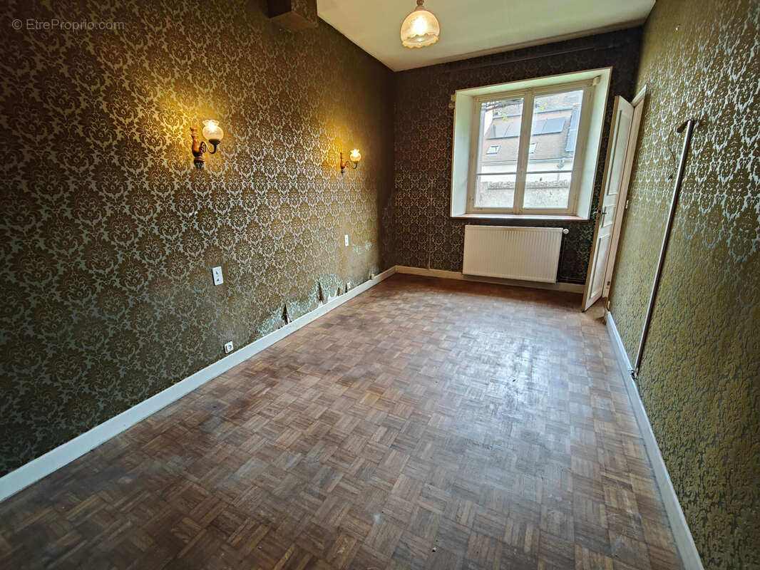 Maison à BUSSY-EN-OTHE