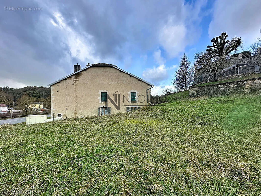 Maison à HARCHECHAMP