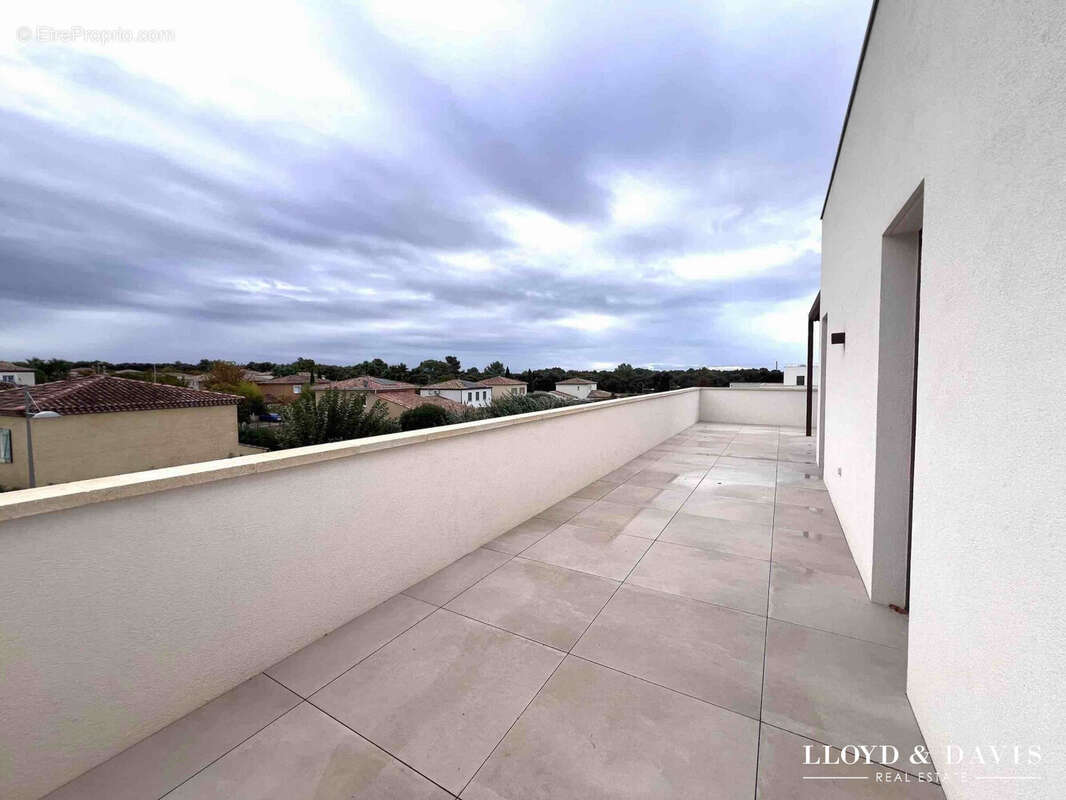 Appartement à CASTRIES