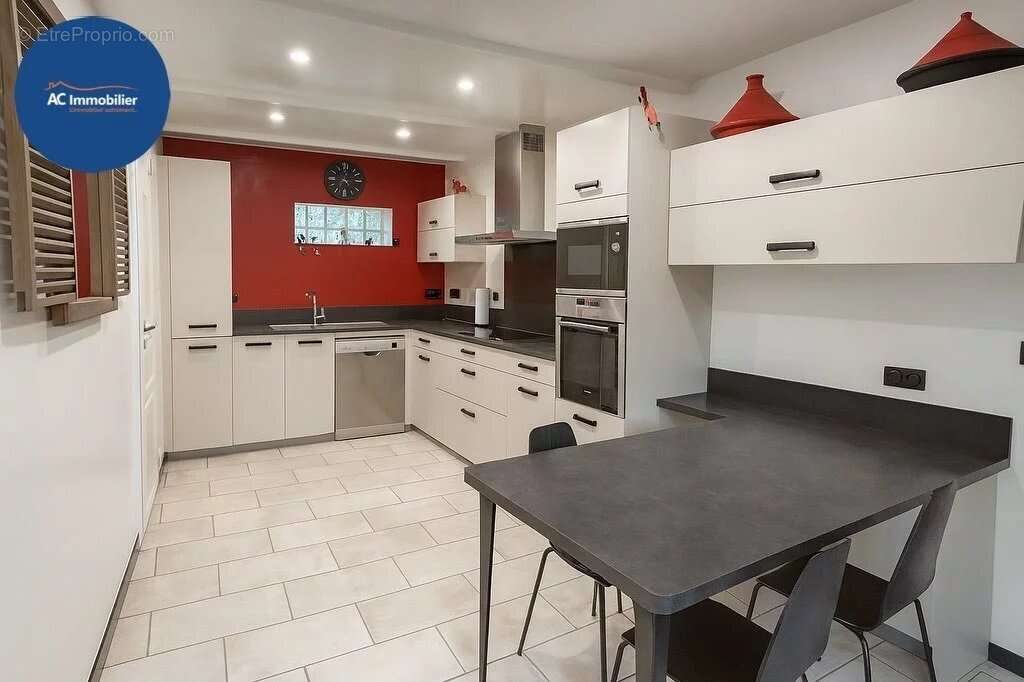 Maison à CROUY-SUR-OURCQ