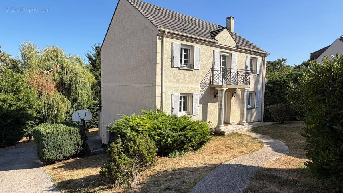 Maison à NEUILLY-PLAISANCE