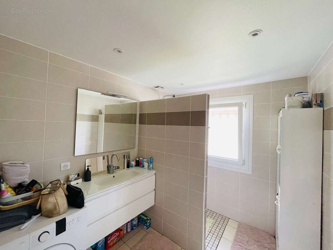 Maison à GARREY