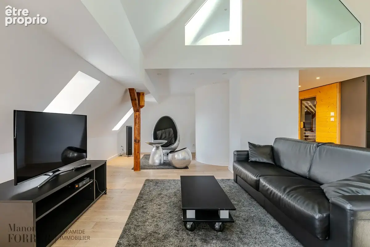 CO exclusivité  ! Superbe appartement de 133 m2 situé dans un immeuble en pierre de taille, Strasbourg - Carré - photo 11
