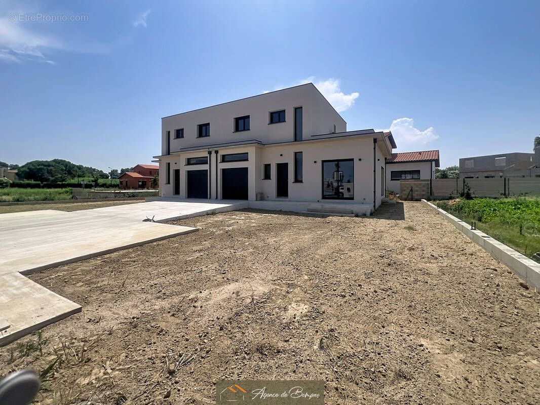 Maison à BOMPAS