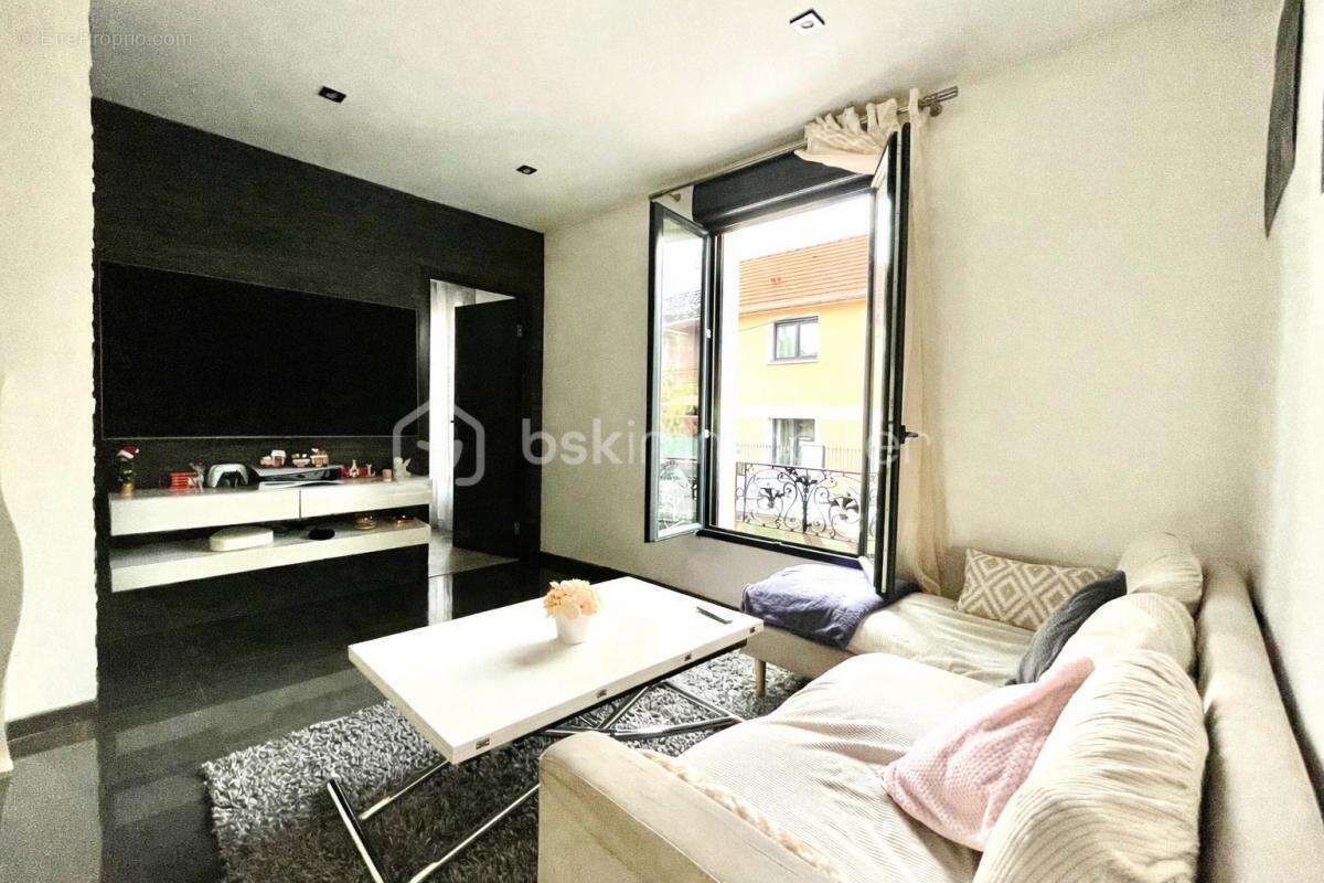 Appartement à MAISONS-ALFORT