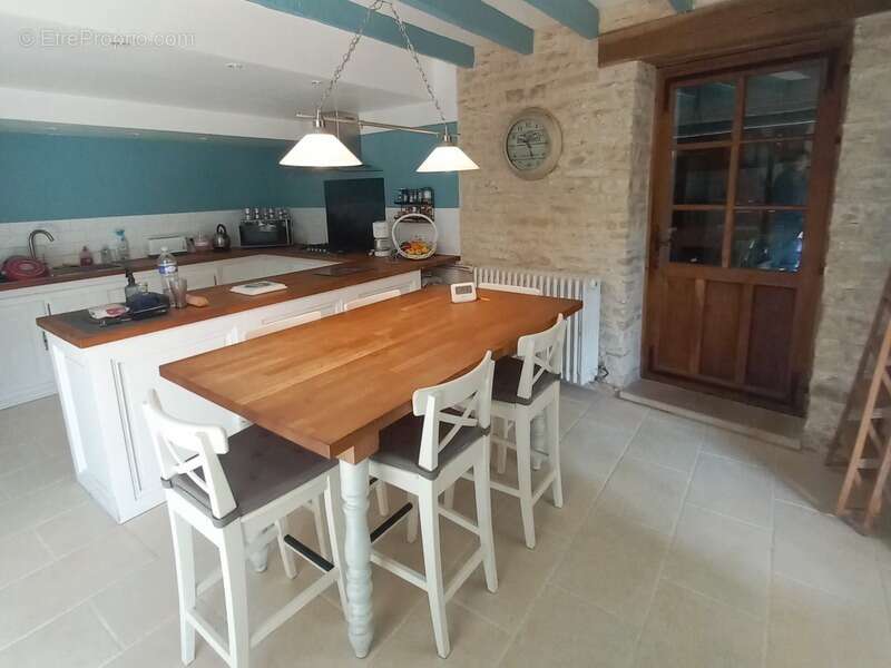 Maison de charme à vendre 6 pièces à SAINT VINNEMER (89) et son terrain de 700m² - photo 6