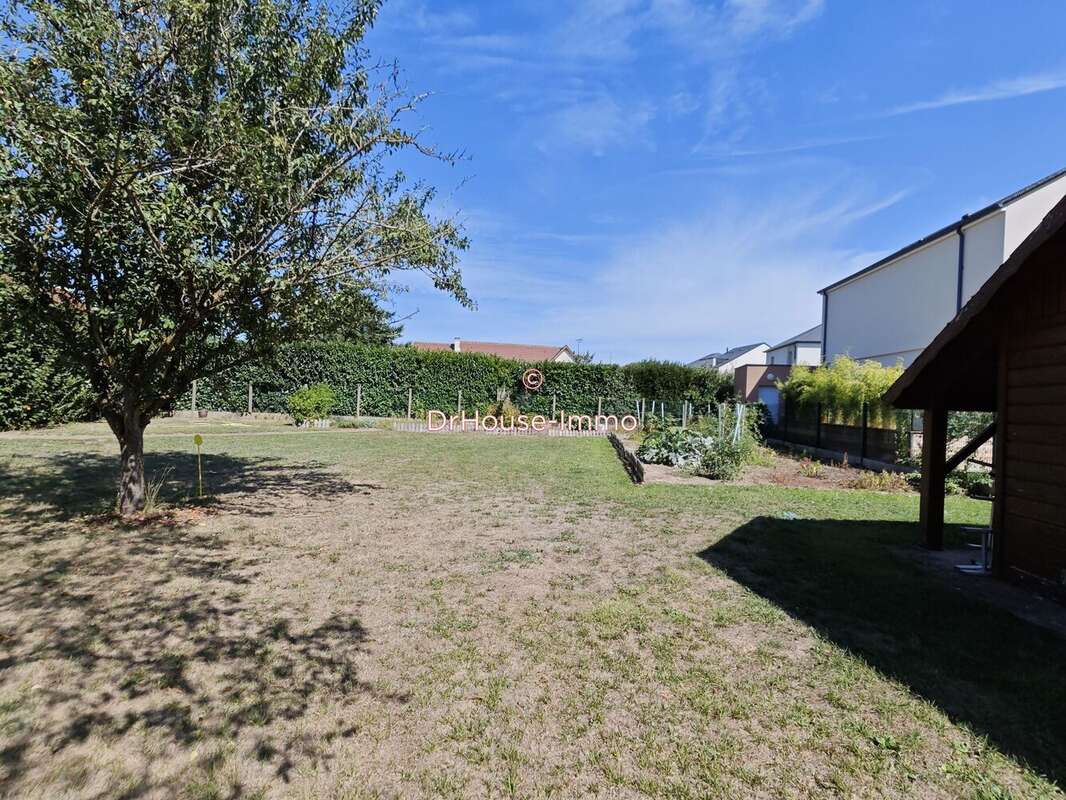 Terrain à SAINT-JEAN-LE-BLANC