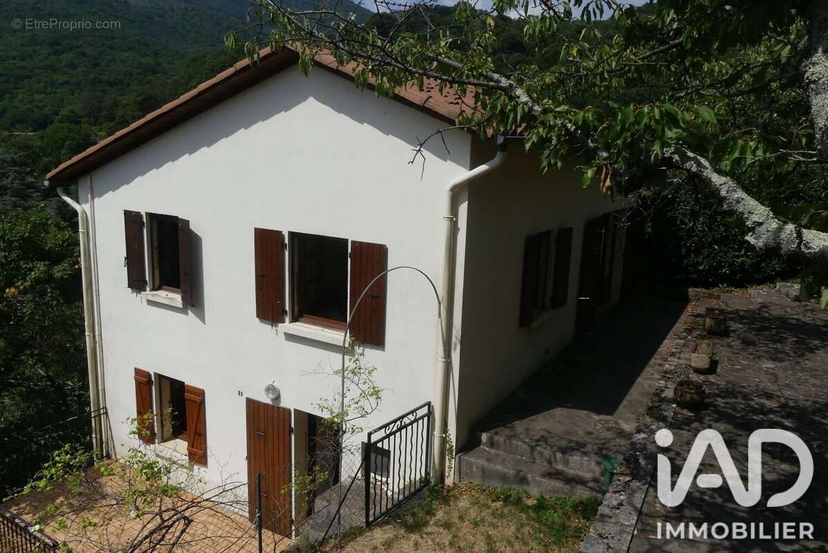 Maison 96 m² à Burzet  - photo 5