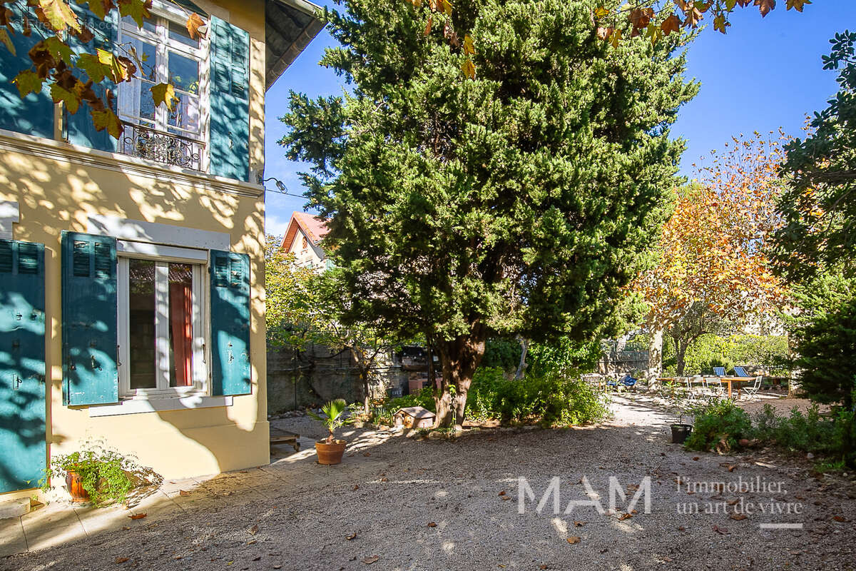 Maison à MARSEILLE-8E