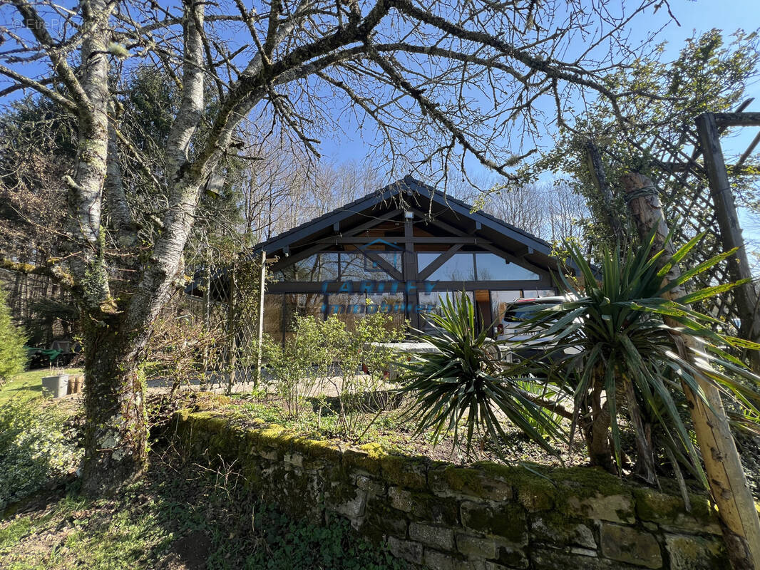 Maison à LA BRUYERE