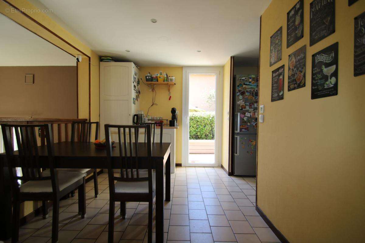 EXCLUSIVITÉ : Maison de Charme avec Vue Lac – Vaulx-Milieu (9 min Gare La Verpillière) - photo 5