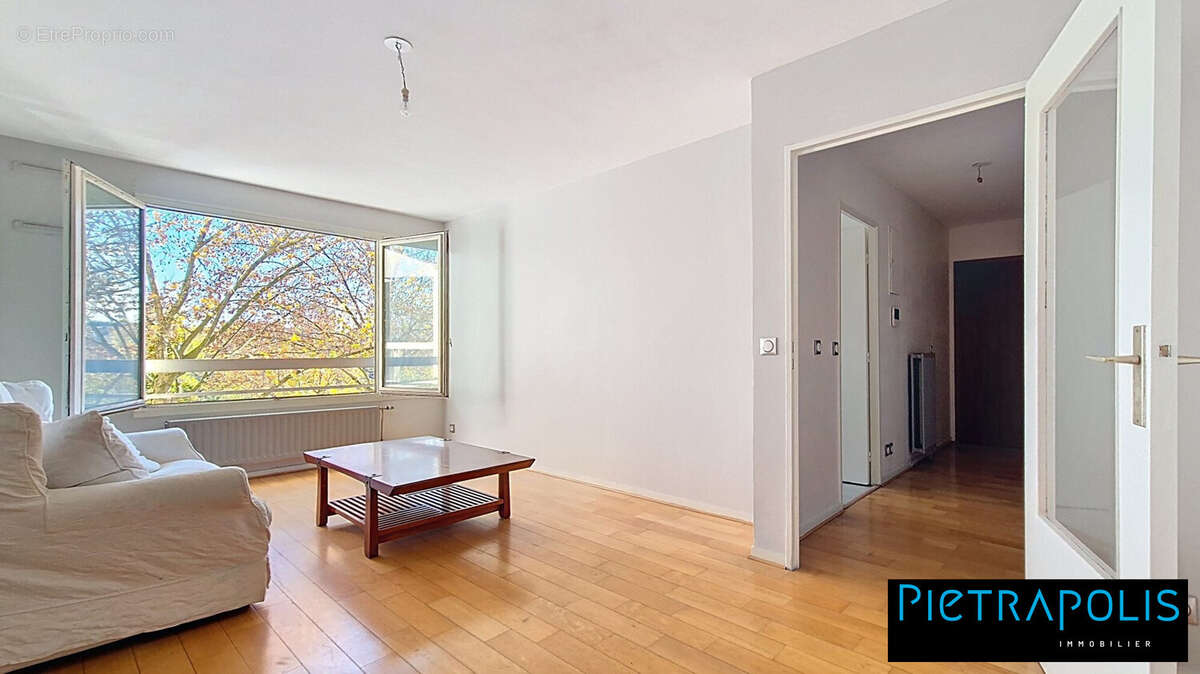 Appartement à LYON-4E