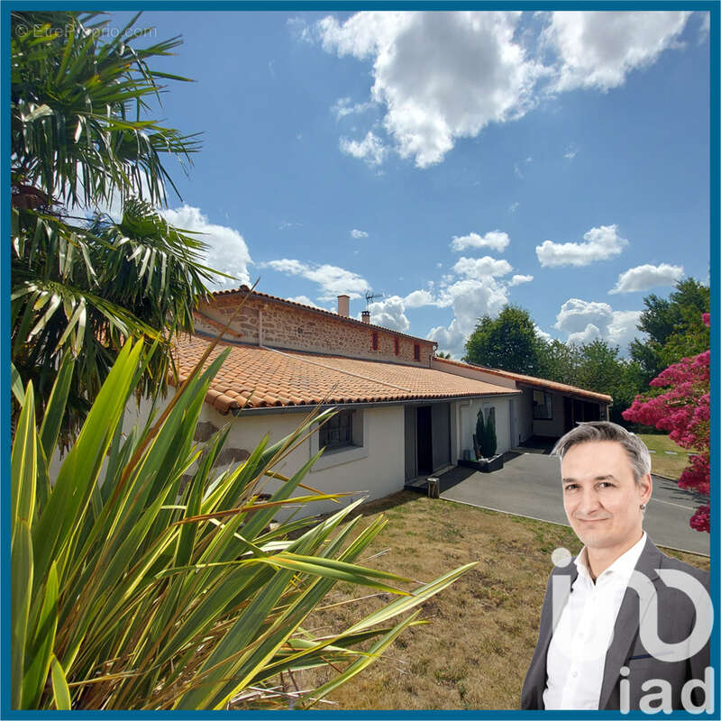 Photo 4 - Maison à MORTAGNE-SUR-SEVRE