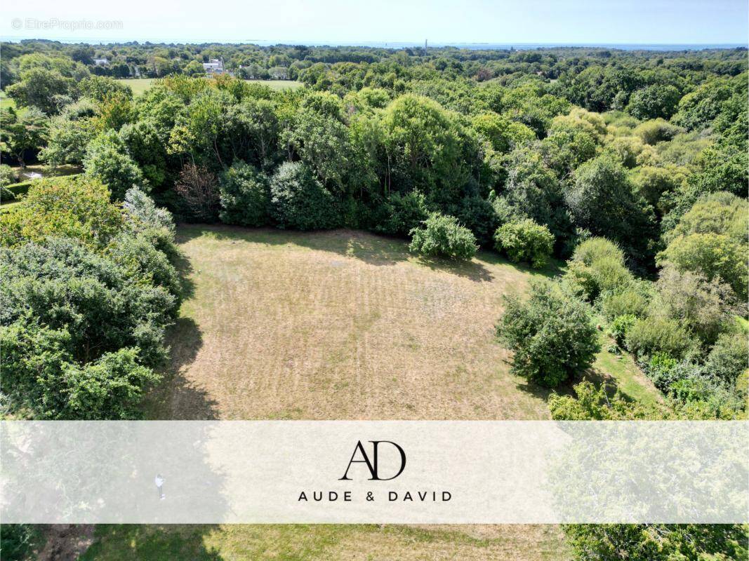 Terrain à FOUESNANT