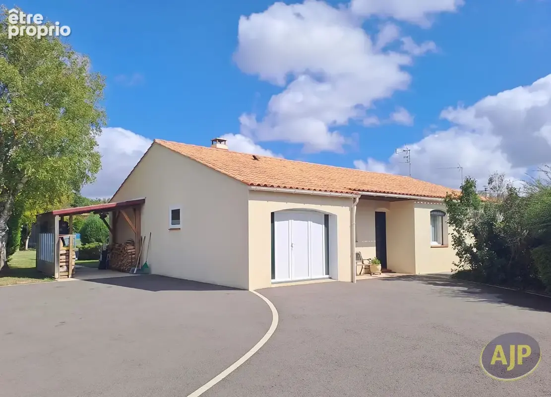 Maison à CHALLANS