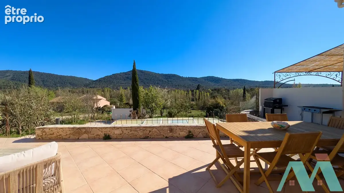 Maison 4 pièces 105m2 sur terrain 2492m2 avec grand garage - photo 18