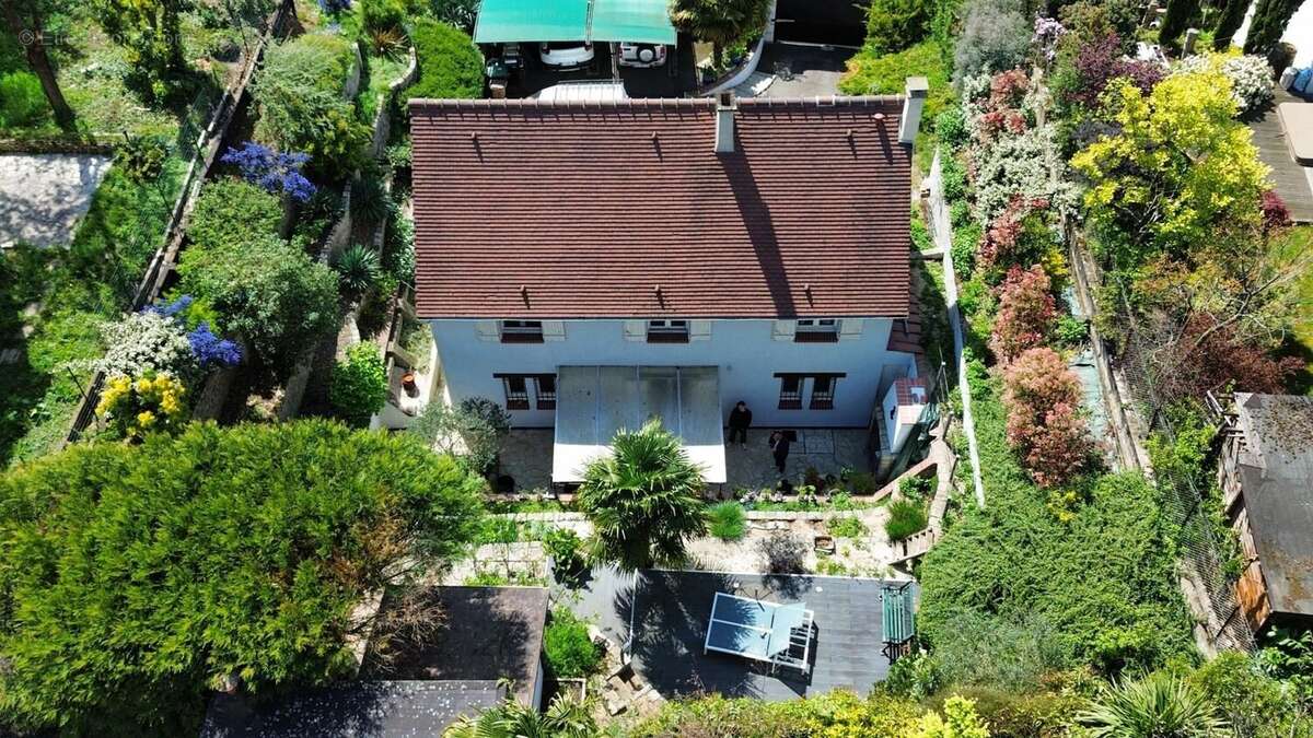 Maison à MONTMORENCY