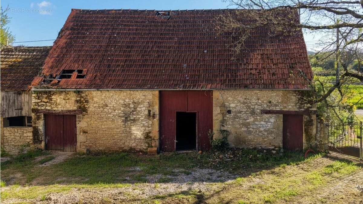 Maison à GOURDON