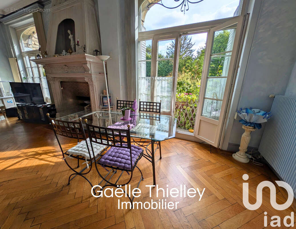 Photo 4 - Commerce à BESANCON