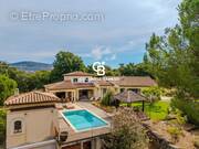 Maison à BORMES-LES-MIMOSAS