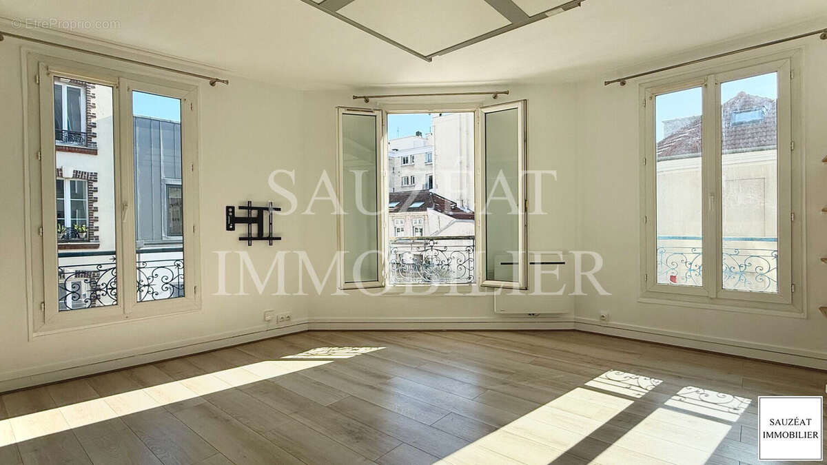 Appartement à MONTROUGE