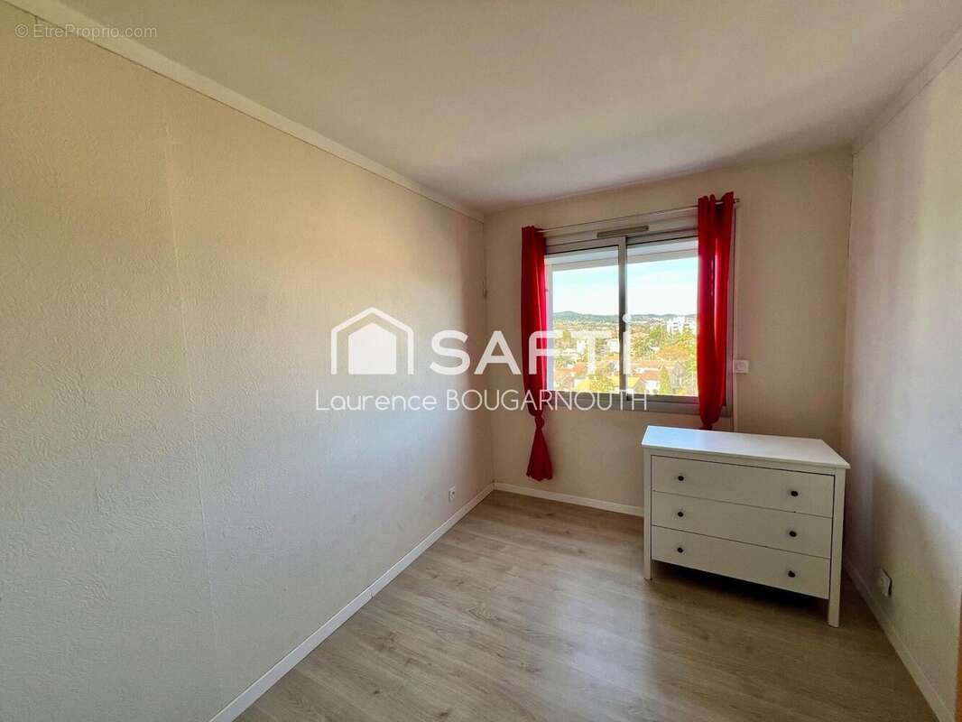 Photo 4 - Appartement à BAGNOLS-SUR-CEZE