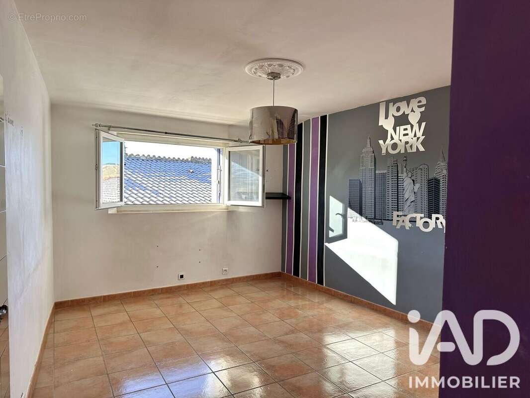 Maison 110 m² à Valreas  - photo 7