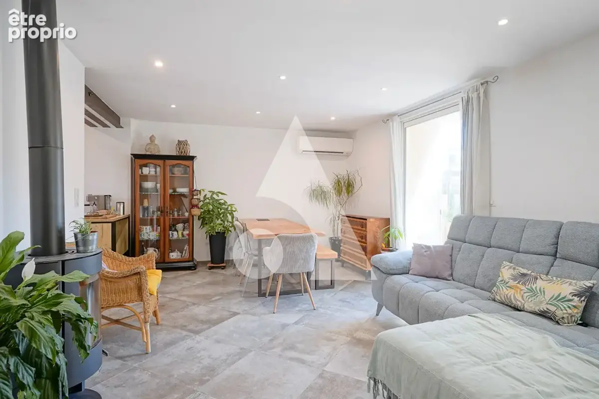 Mimet, maison T4 rénovée avec terrasses. - photo 3