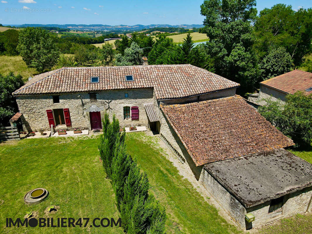 Maison à SAINT-SALVY