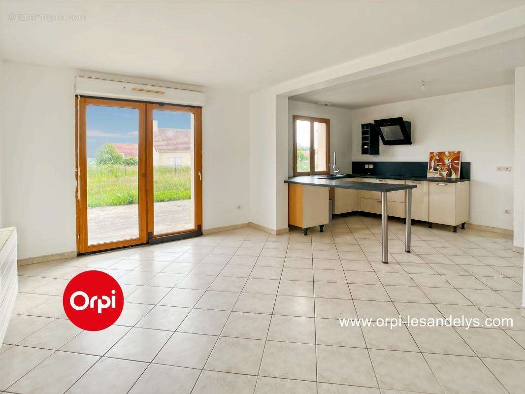 Maison à LES THILLIERS-EN-VEXIN