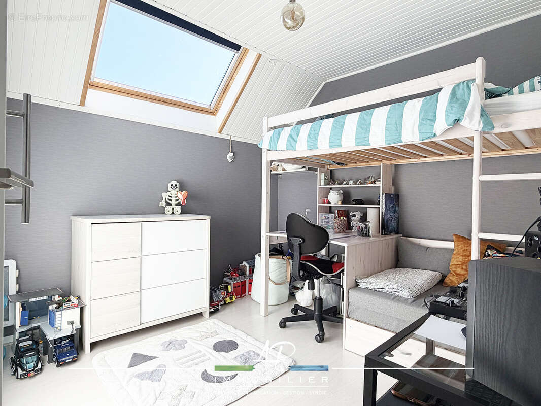 Maison ancienne rénovée avec soin - Charme et confort au rendez-vous - photo 7