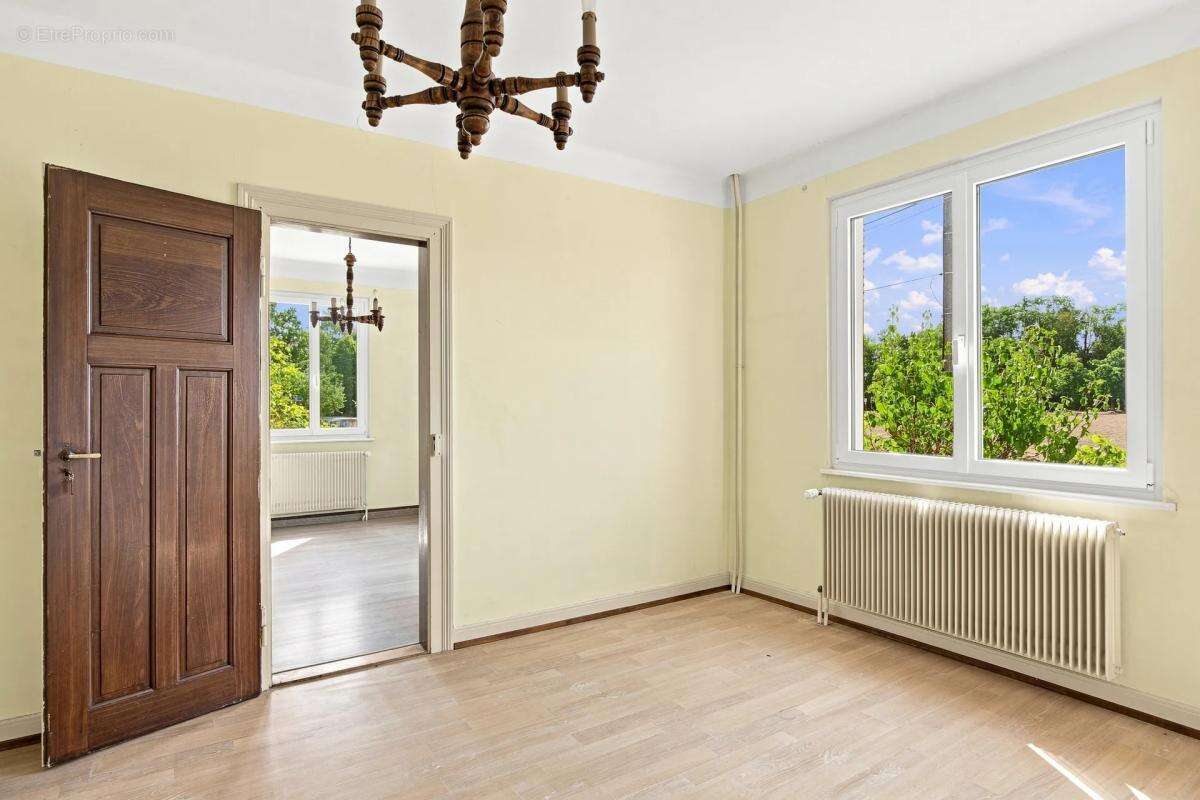 Maison de 6 pièces de 135 m² à Ostwald - photo 13