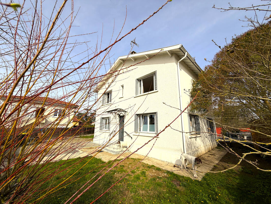 Maison à LE PASSAGE