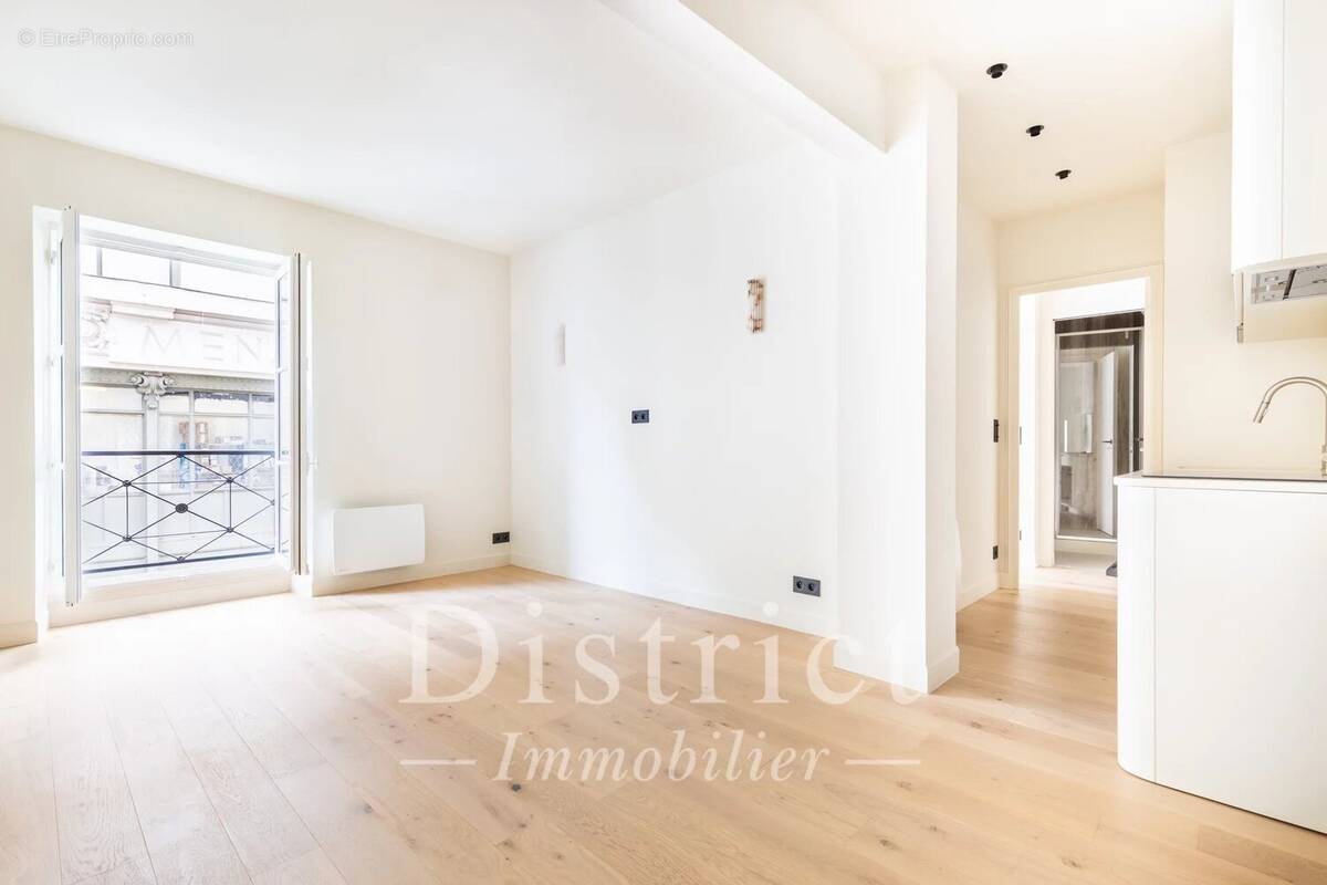 Appartement à PARIS-4E