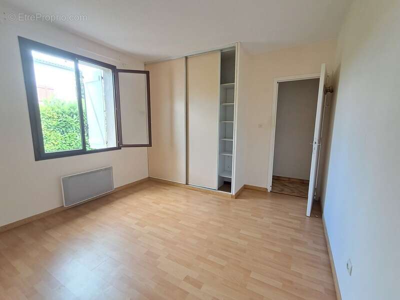 Villa de plain-pied 130m² avec jardin et garage - 11150 Villesiscle - photo 7