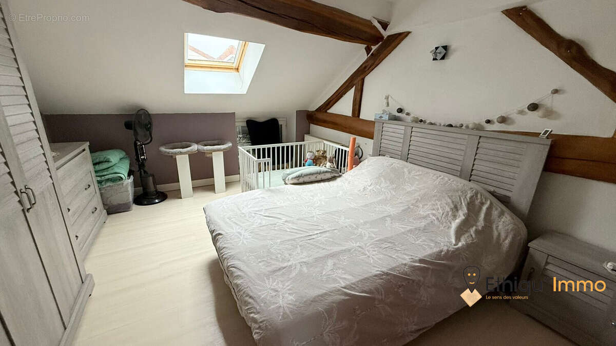 Maison à VILLE-SOUS-LA-FERTE