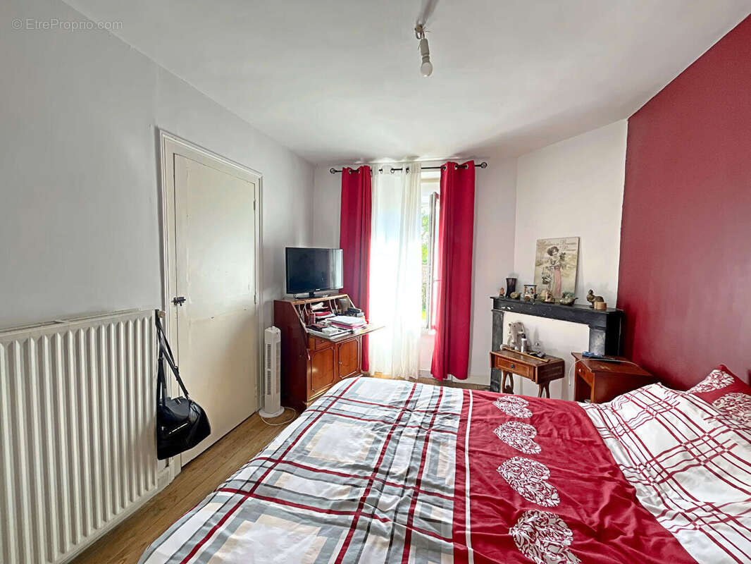 Maison à BOULT-SUR-SUIPPE