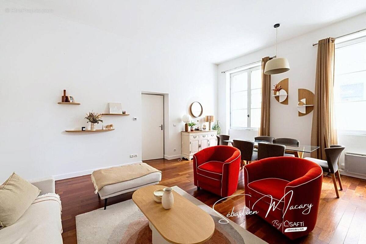 Photo 1 - Appartement à BORDEAUX