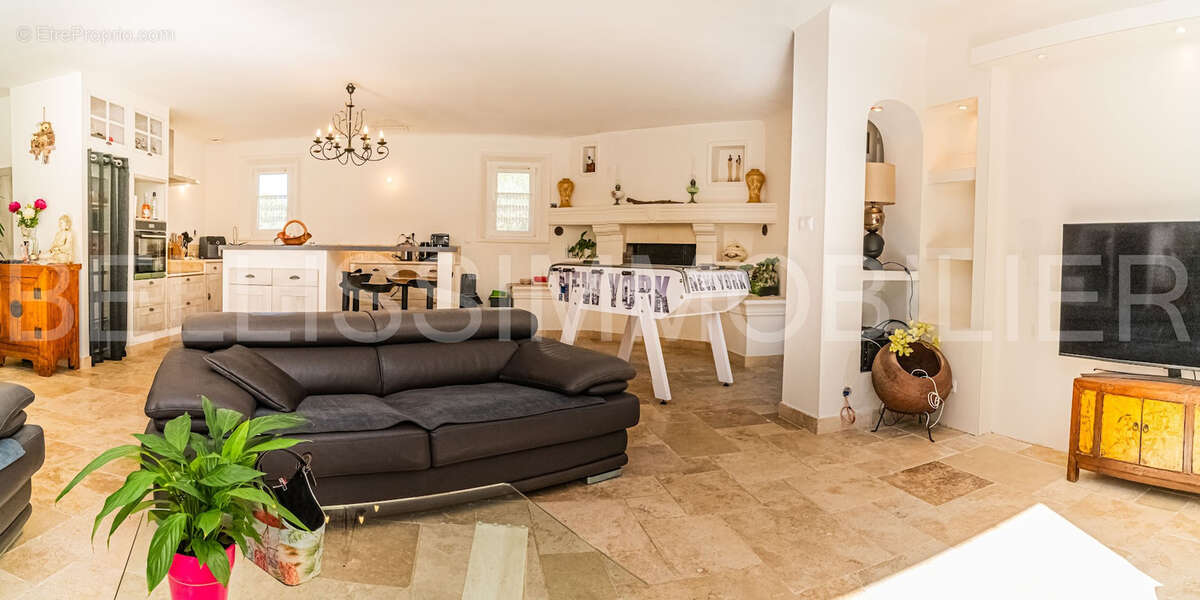 Maison à SAINT-RAPHAEL