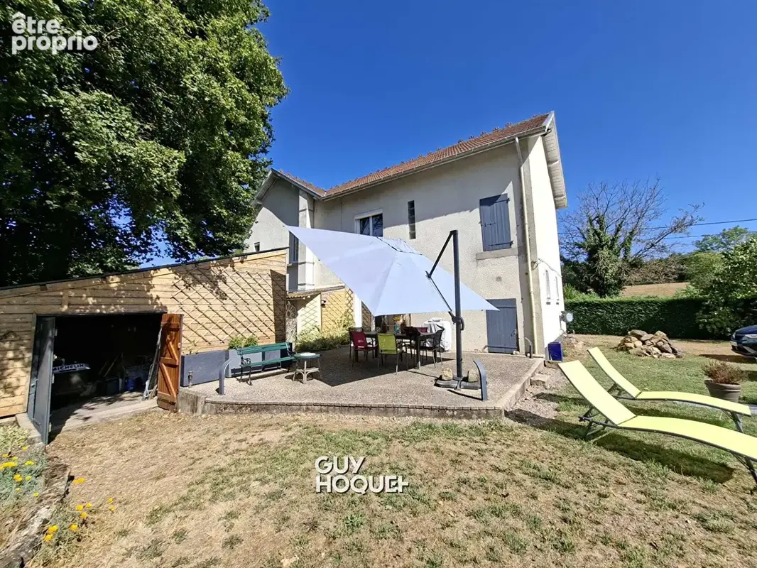 SAINT-VALLIER  Une maison familiale au coeur d'un écrin de verdure - photo 2