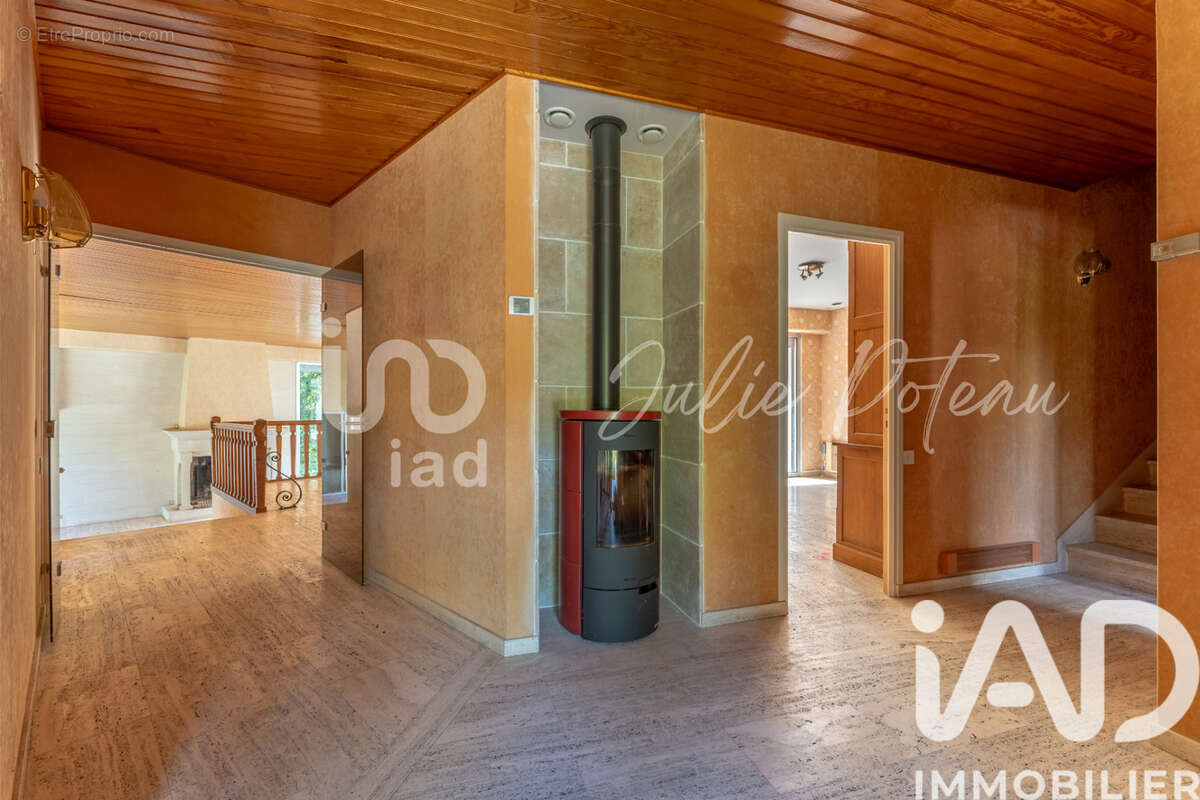 Maison 320 m² à Fere-En-Tardenois  - photo 6