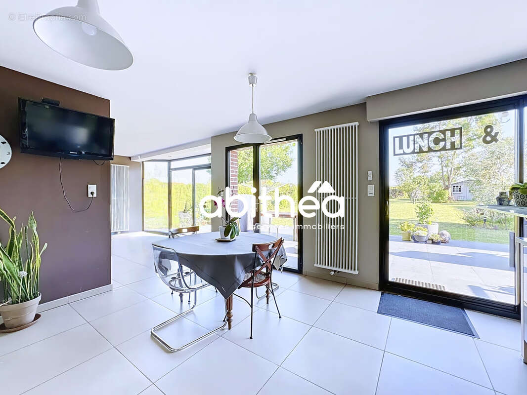 Maison individuelle 200 m2 + semi-plain pied + 4 chambres + sous sol complet + jardin - photo 7