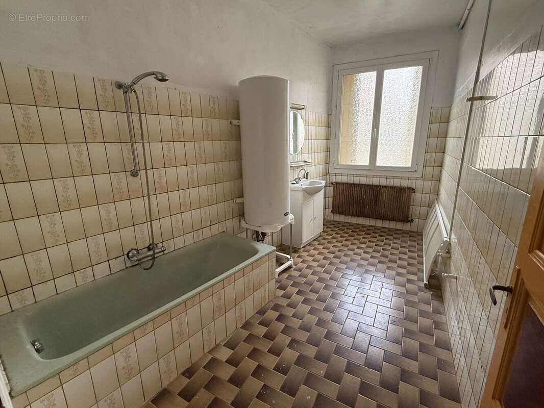 Appartement à AIGNAN