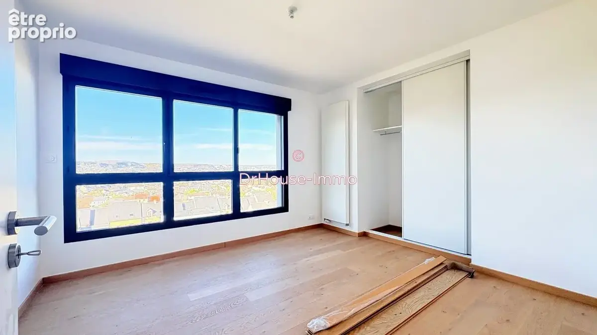 Maison 6 pièces 197 m² à vendre à Tourlaville (50110) - photo 8