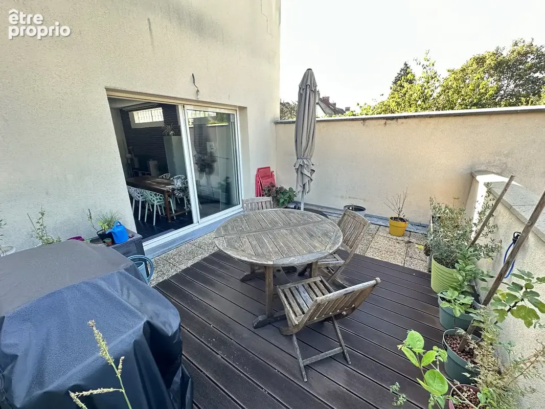 Coup de coeur avec terrasse et 2 parkings proche gare - photo 11