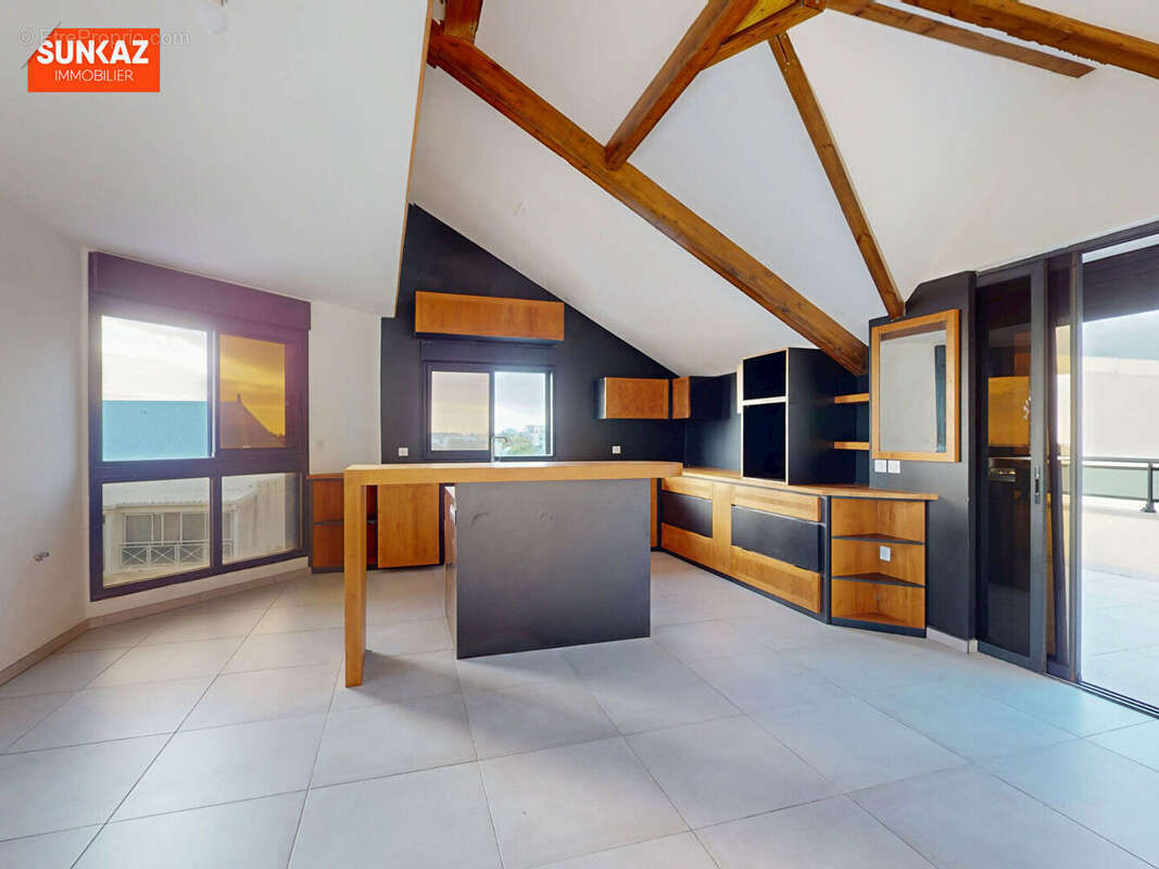 Appartement à SAINT-PIERRE