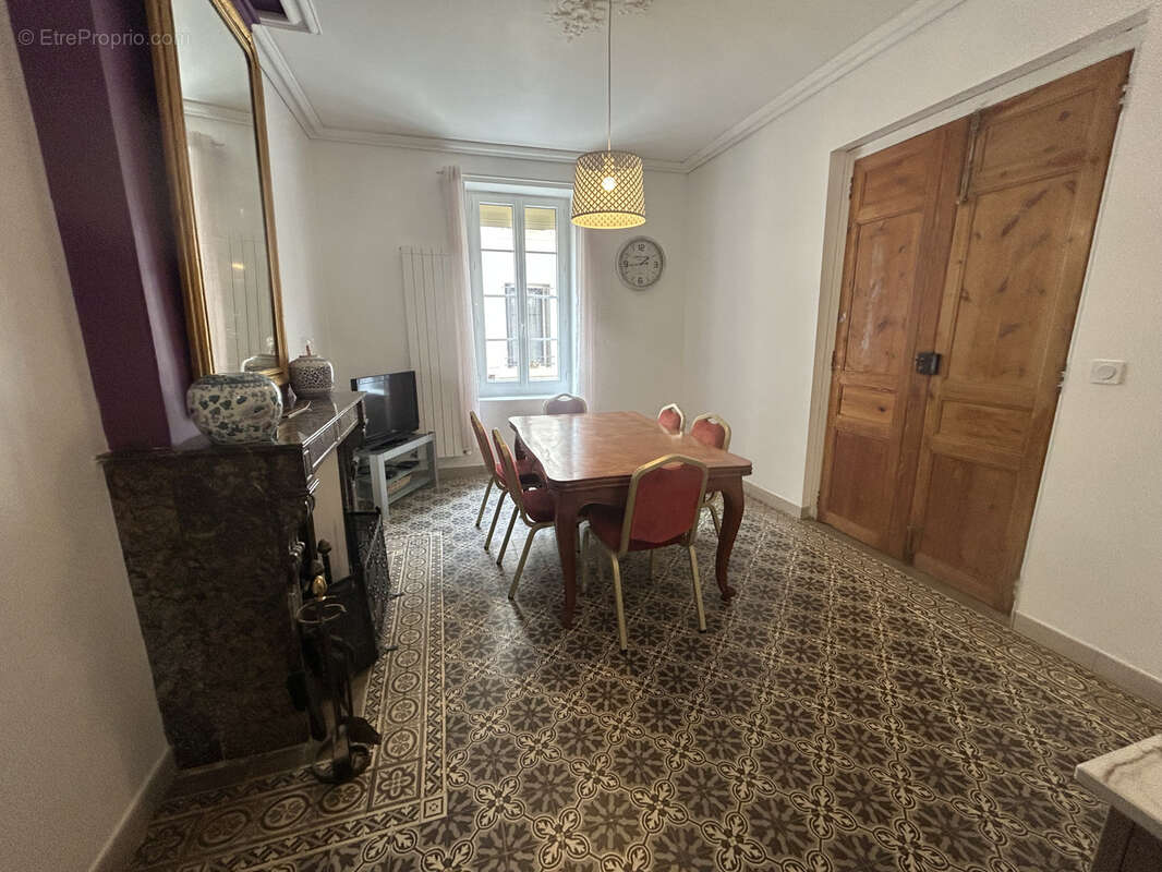 Maison de maître - 188 m2 - 6 pièces - photo 6