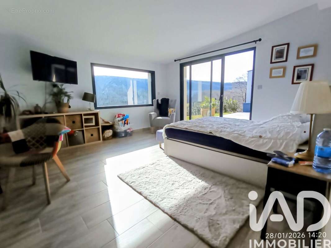 Maison 160 m² à Crampagna  - photo 5